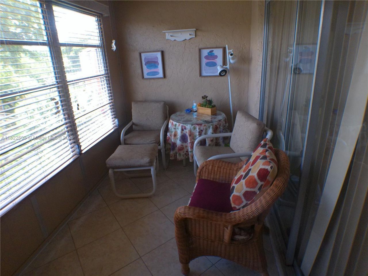 8834 W Mcnab Rd, Unit 302, Tamarac, FL 33321 Photo