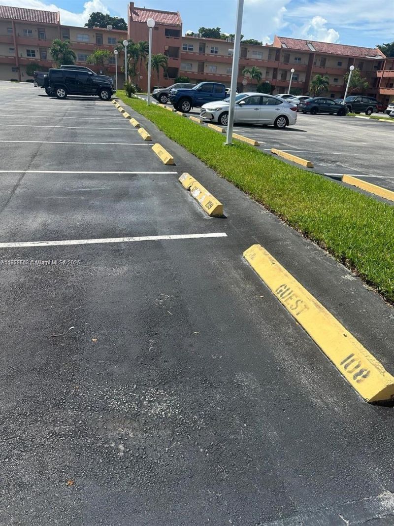 8834 W Mcnab Rd, Unit 302, Tamarac, FL 33321 Photo