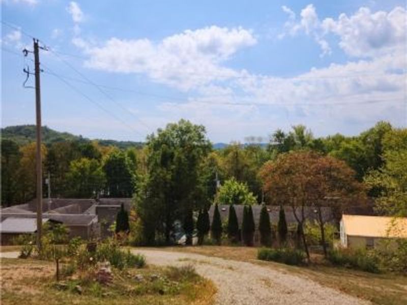 23516 Hideaway Drive, Senecaville, OH 43780 Photo 16