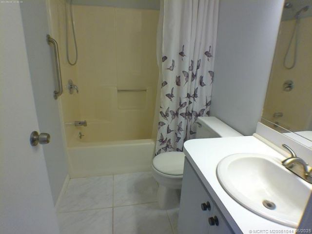 360 SW South River Drive, Unit 205, Stuart, FL 34997 Photo