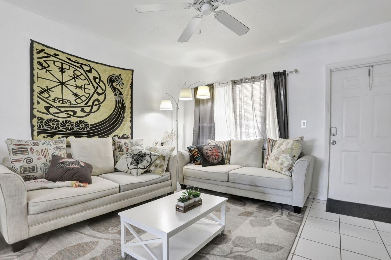 461 NW 76th Avenue, Unit 205, Margate, FL 33063 Photo