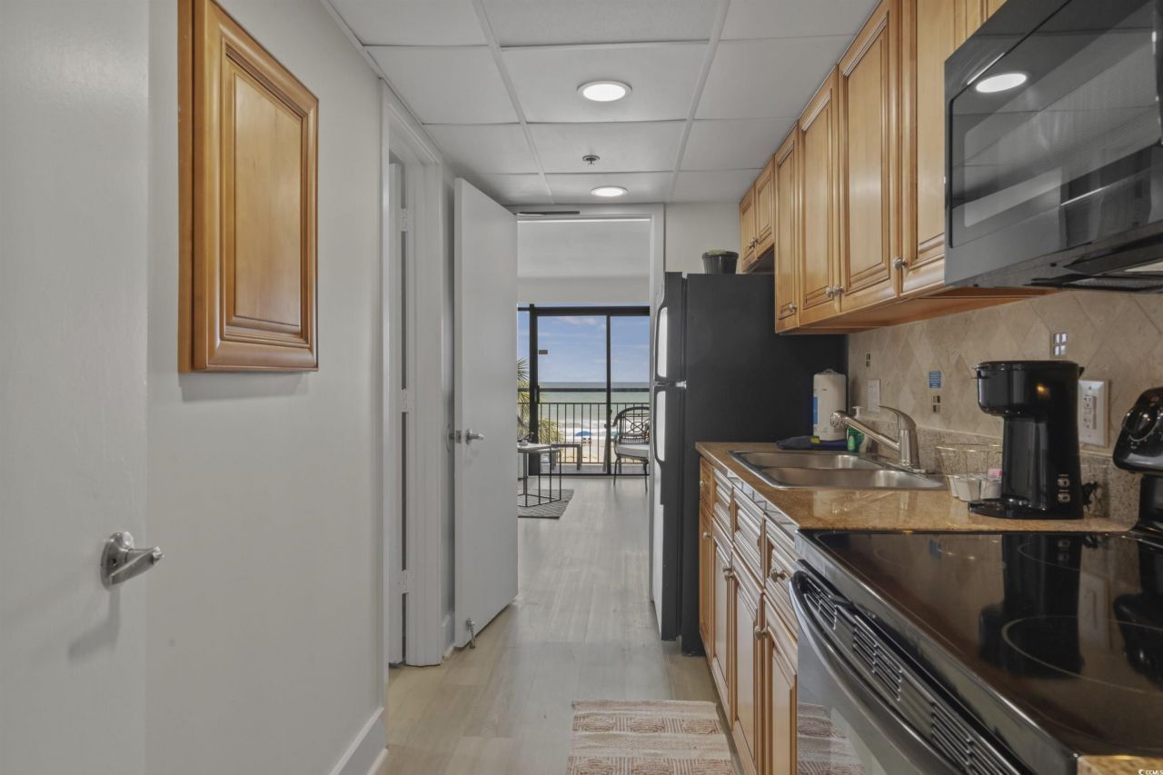 3000 N Ocean Blvd. Photo 11