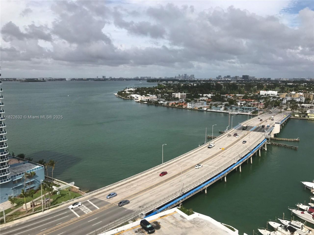 7601 E Treasure Dr, Unit 2114, North Bay Village, FL 33141 Photo