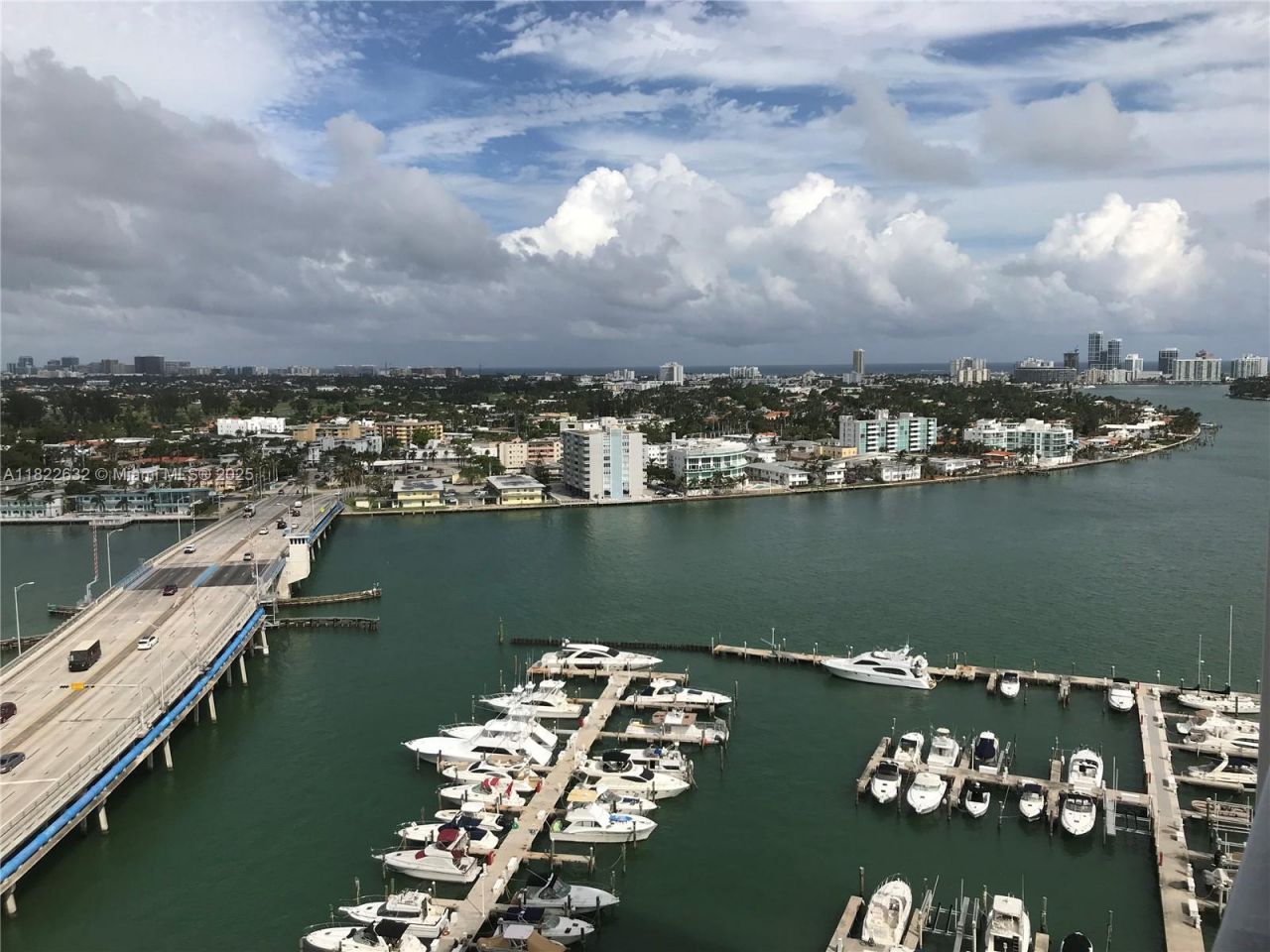 7601 E Treasure Dr, Unit 2114, North Bay Village, FL 33141 Photo