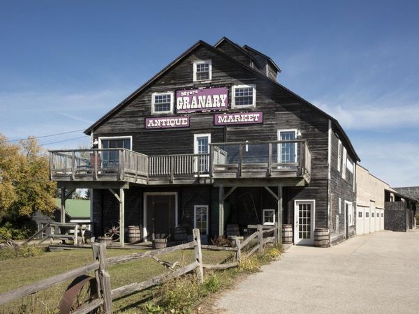 7300 Crystal Avenue, Beulah, MI 49617