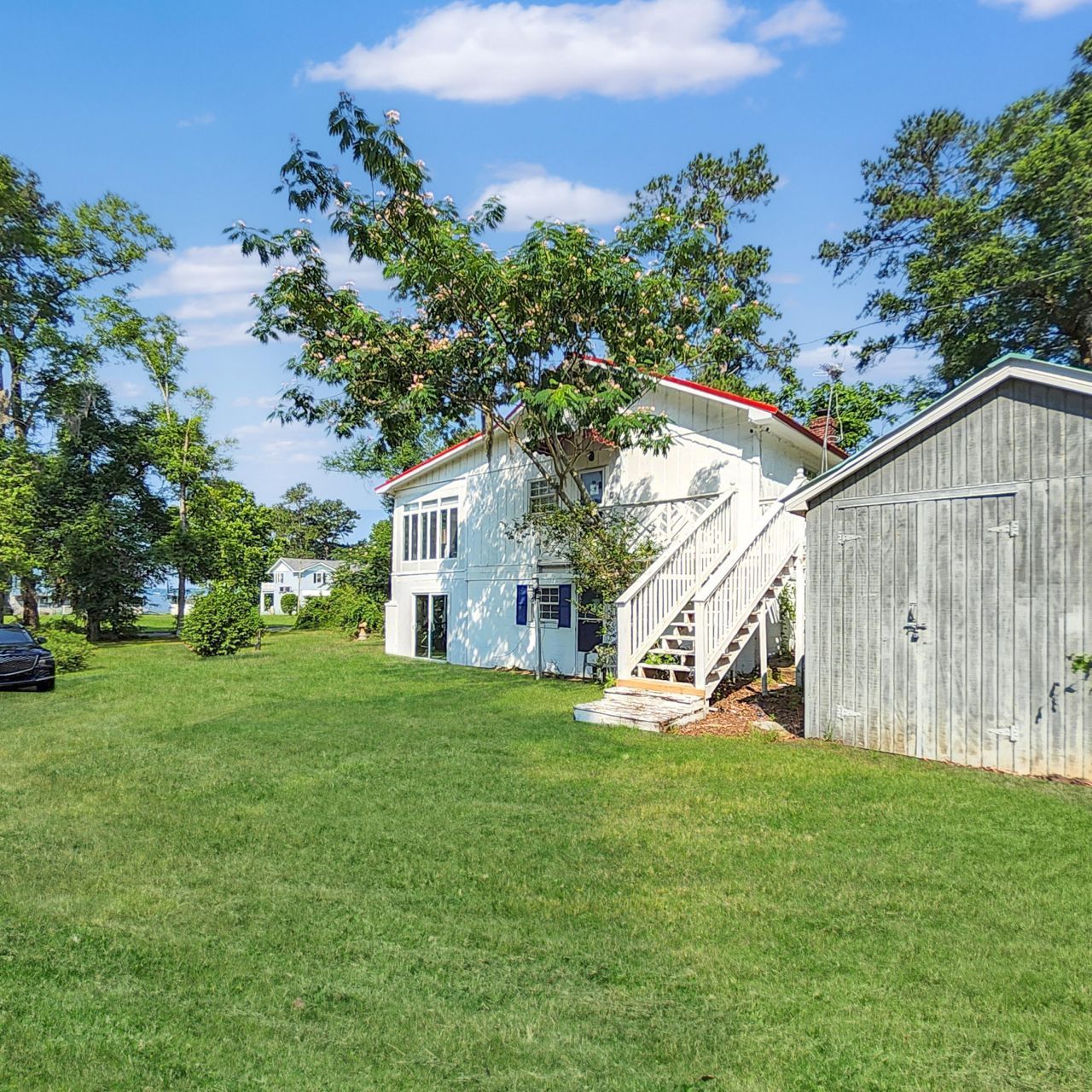 1201 Crescent Street Photo 23