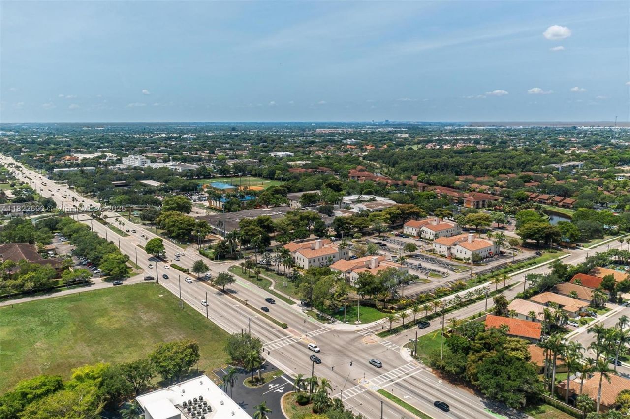 7777 N University Dr, Unit 101, Tamarac, FL 33321 Photo