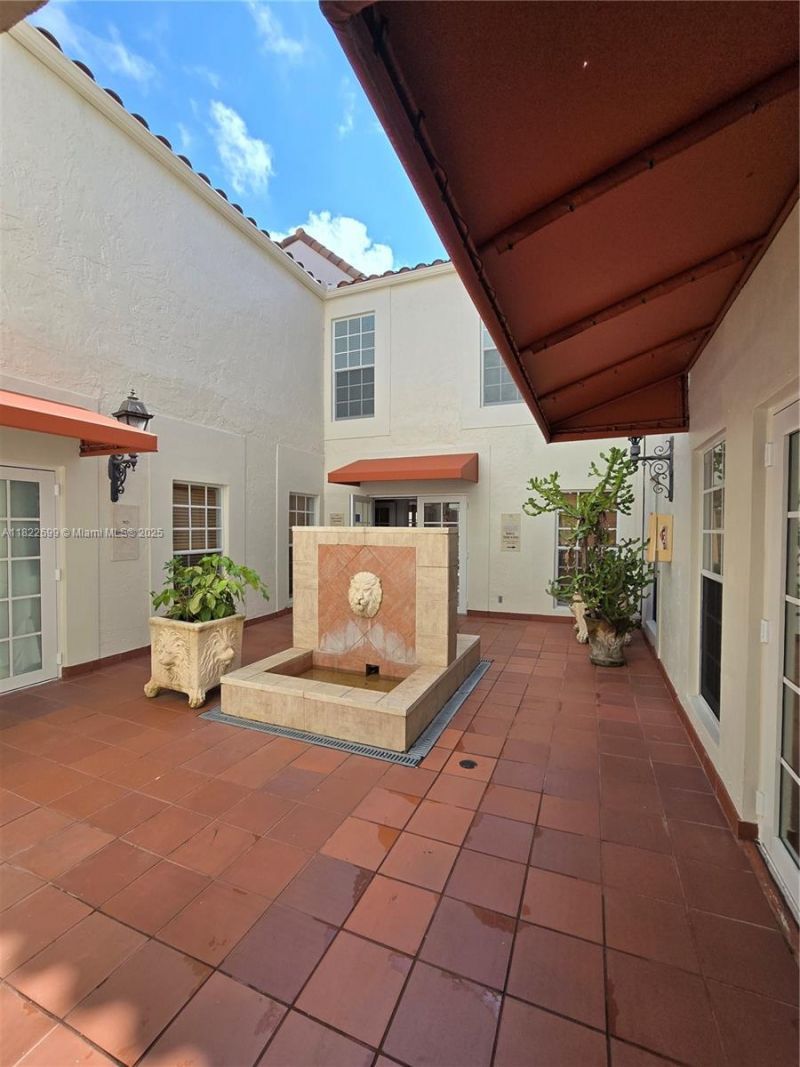 7777 N University Dr, Unit 101, Tamarac, FL 33321 Photo