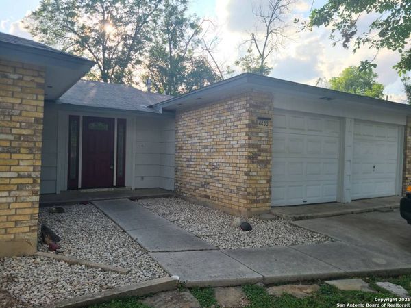 4403 Hickory Hill, Kirby, TX 78219