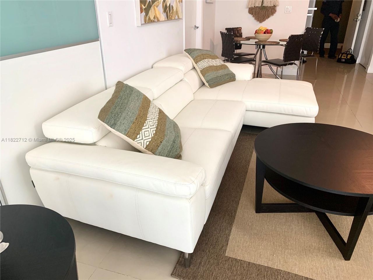 90 SW 3rd St, Unit 3010, Miami, FL 33130 Photo