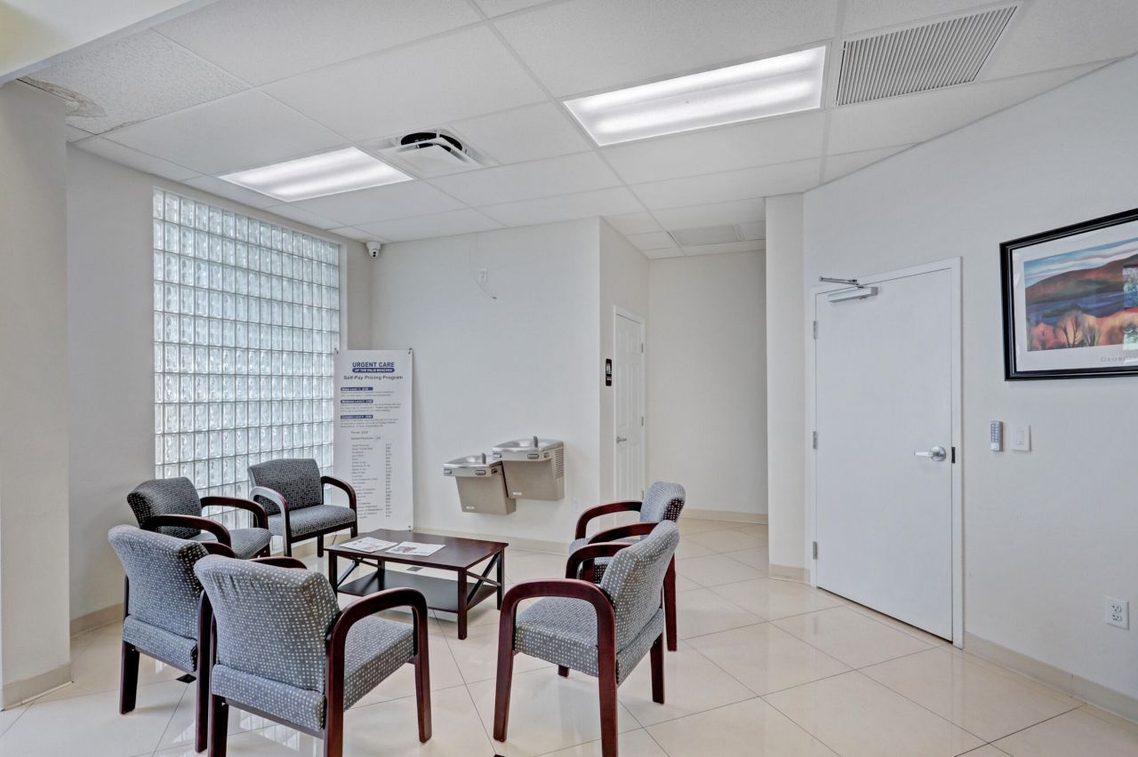 3537 Forest Hill Boulevard, West Palm Beach, FL 33406 Photo
