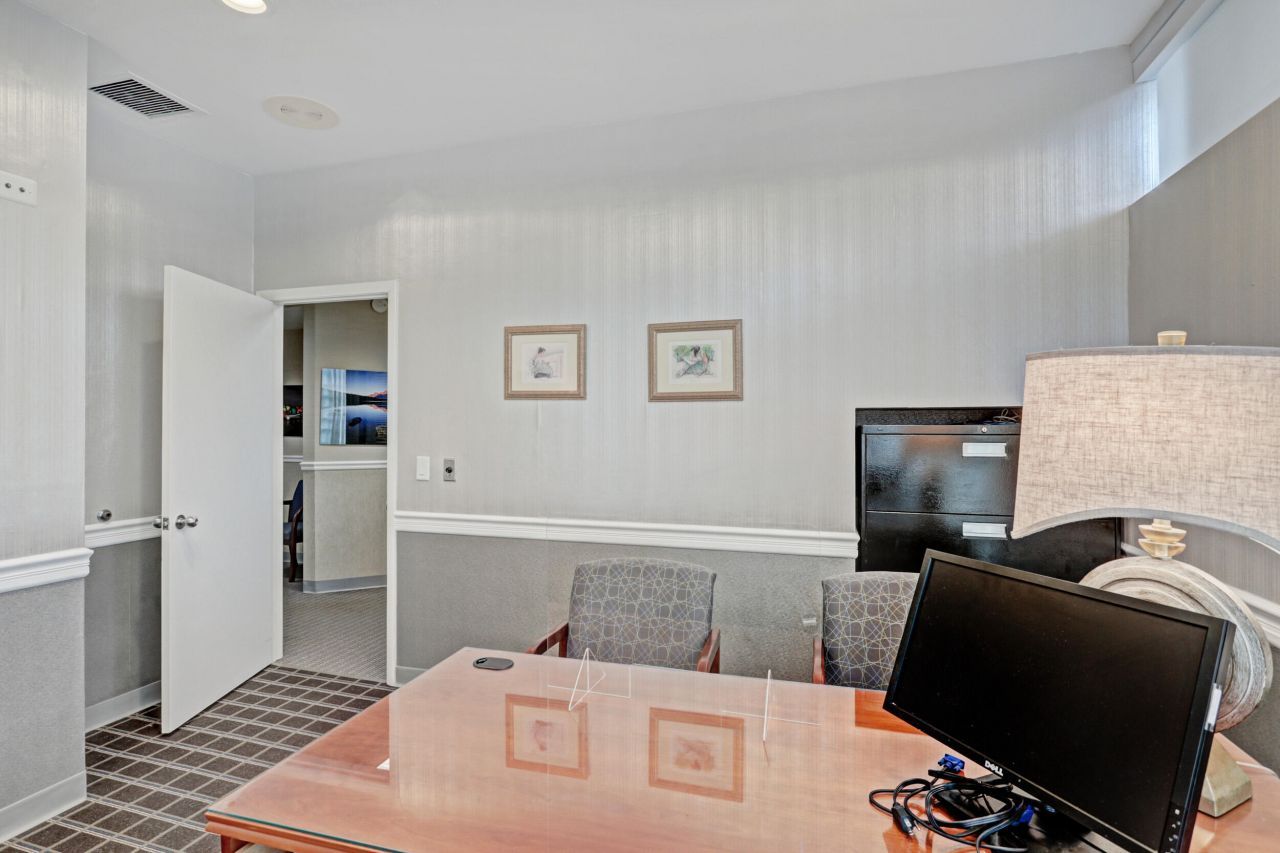 3537 Forest Hill Boulevard, West Palm Beach, FL 33406 Photo