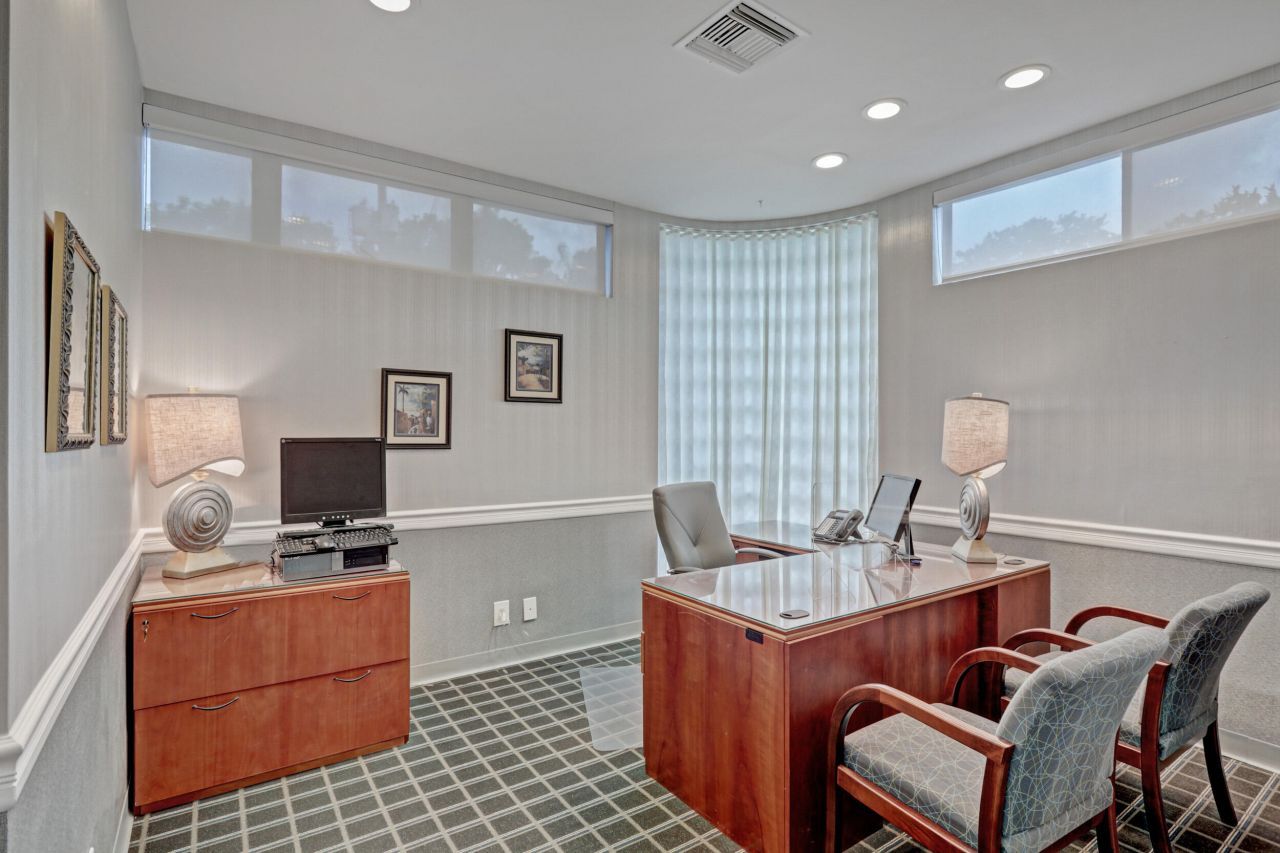3537 Forest Hill Boulevard, West Palm Beach, FL 33406 Photo