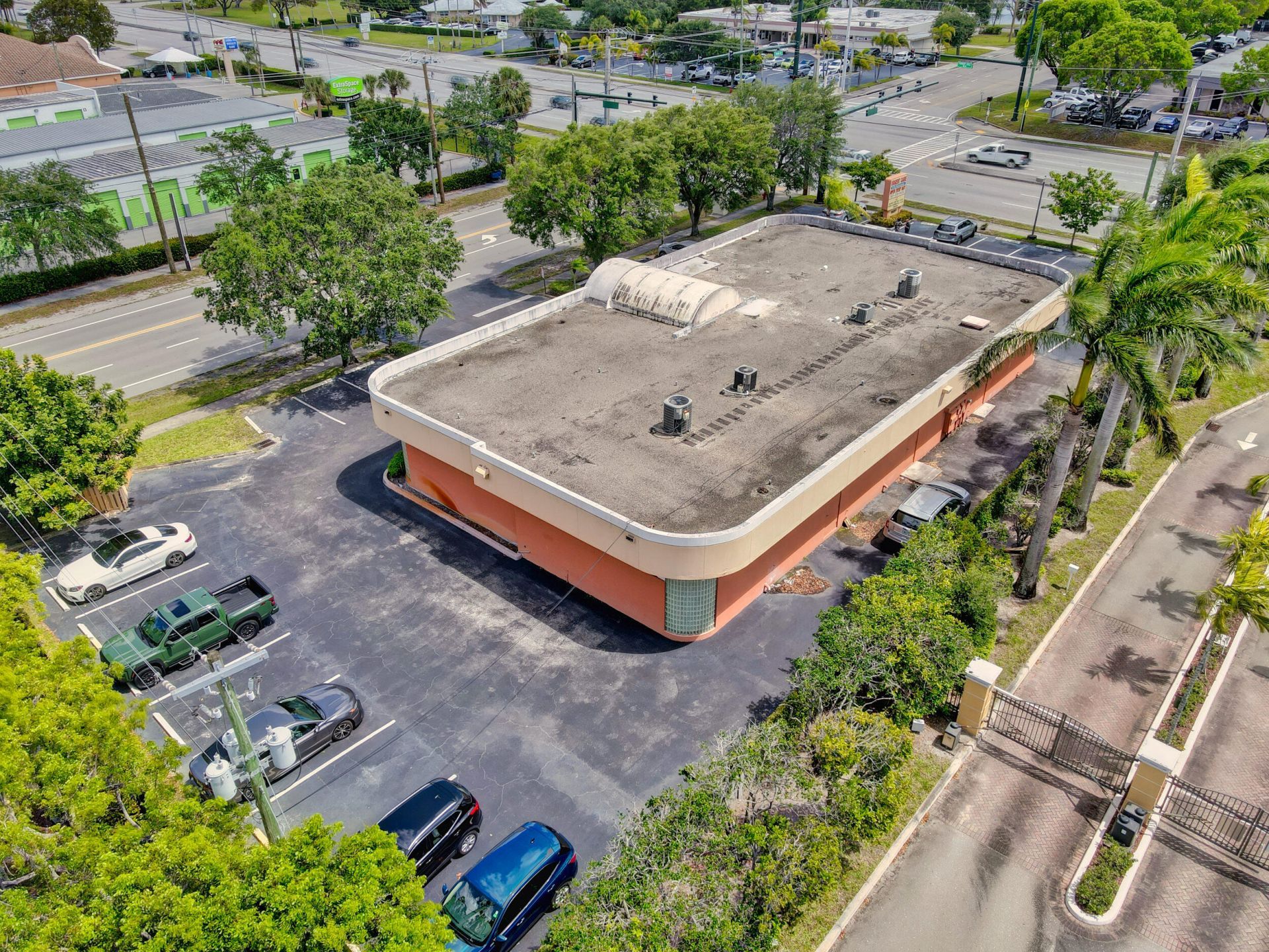 3537 Forest Hill Boulevard, West Palm Beach, FL 33406 Photo