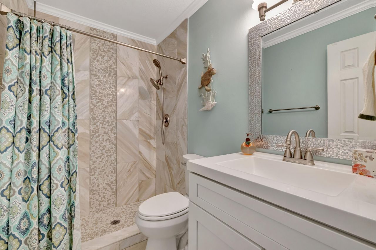 215 Manatee Lane, Unit B, Fort Pierce, FL 34952 Photo