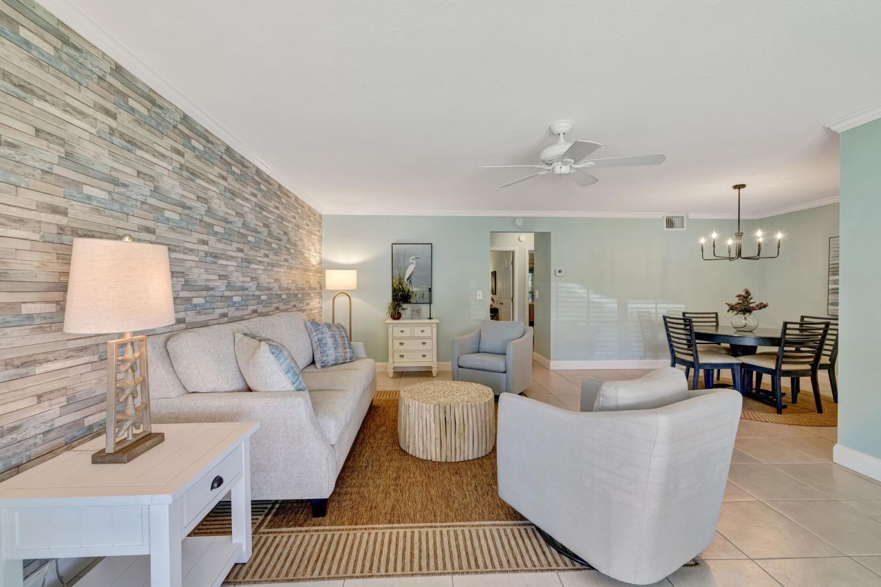 215 Manatee Lane, Unit B, Fort Pierce, FL 34952 Photo