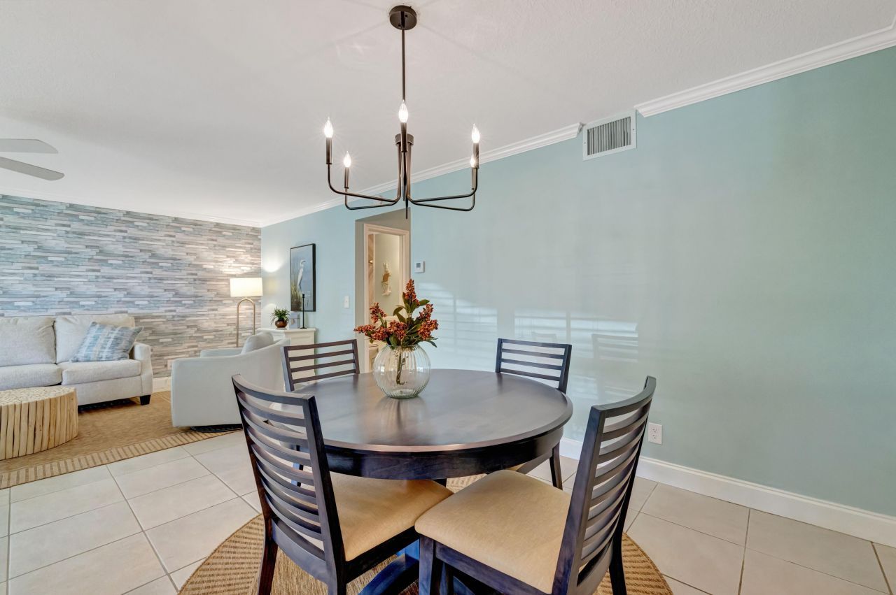 215 Manatee Lane, Unit B, Fort Pierce, FL 34952 Photo