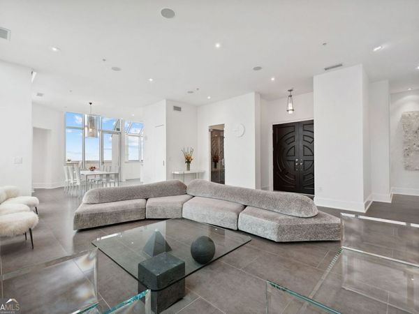 2828 Peachtree Road NW, Unit P 3300, Atlanta, GA 30305