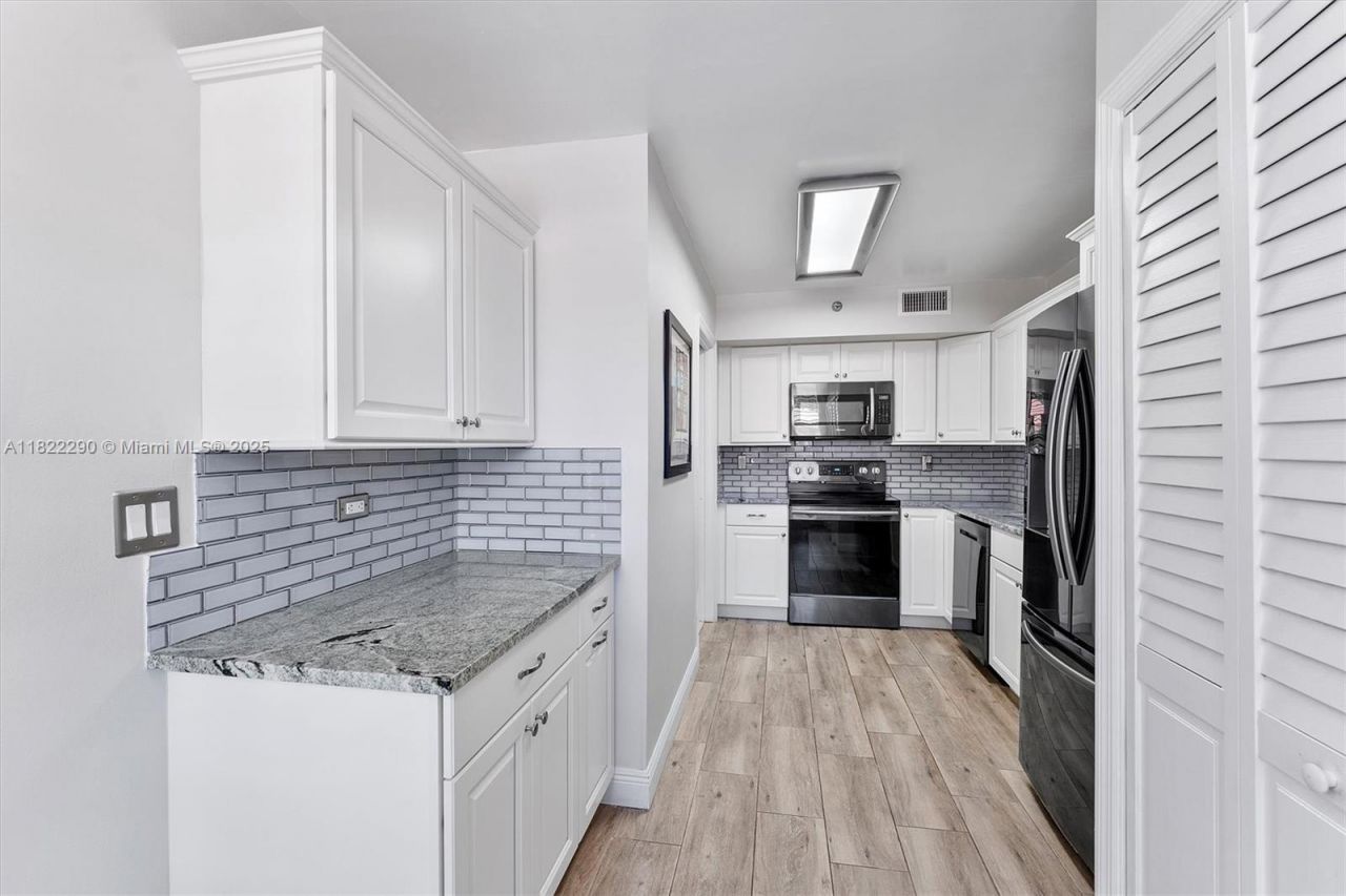 7225 Promenade Dr, Unit 102, Boca Raton, FL 33433 Photo