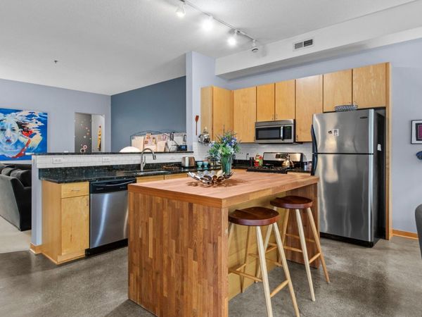 2650 University Avenue W, Unit 1, Saint Paul, MN 55114