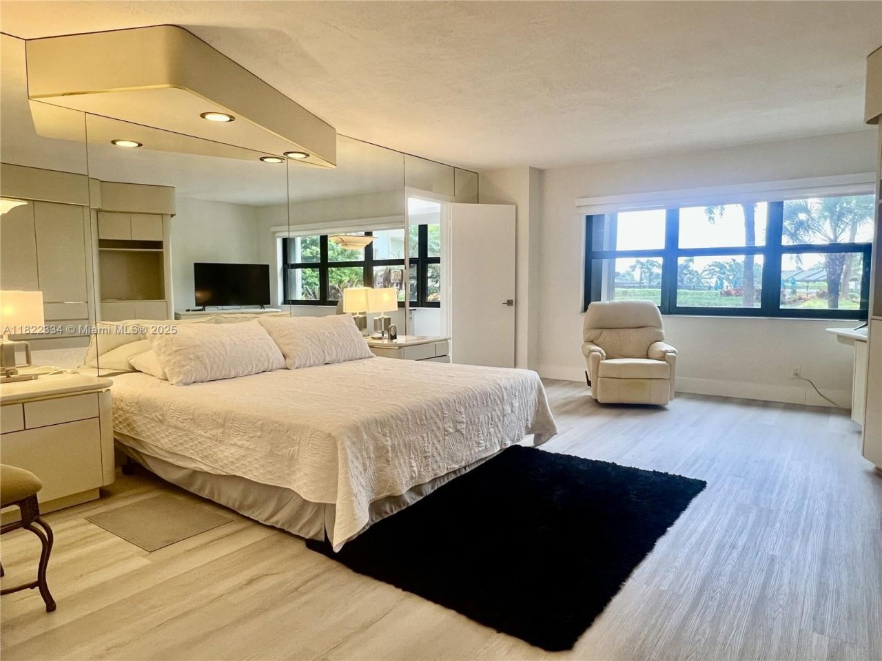 4900 N Ocean Blvd, Unit 212, Lauderdale by the Sea, FL 33308 Photo