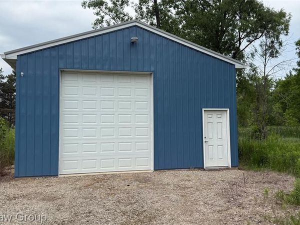 10696 Dunnigan Road, Emmett Twp, MI 48022