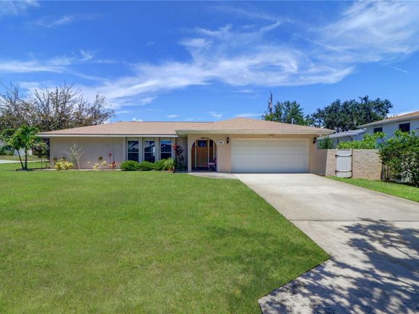 8289 136TH STREET, SEMINOLE, FL 33776