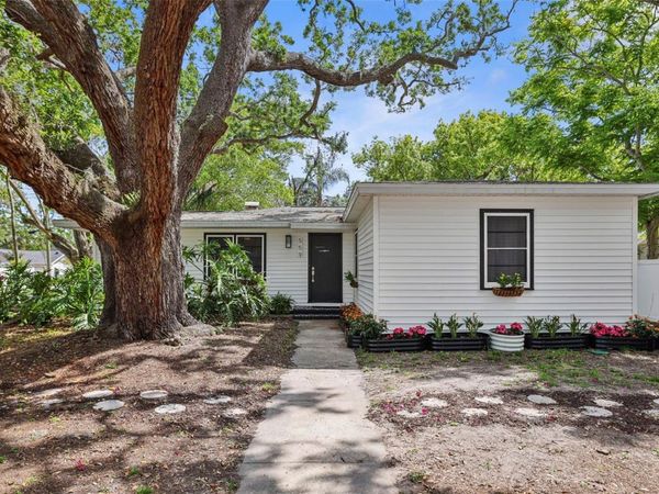 559 SCOTLAND STREET, DUNEDIN, FL 34698