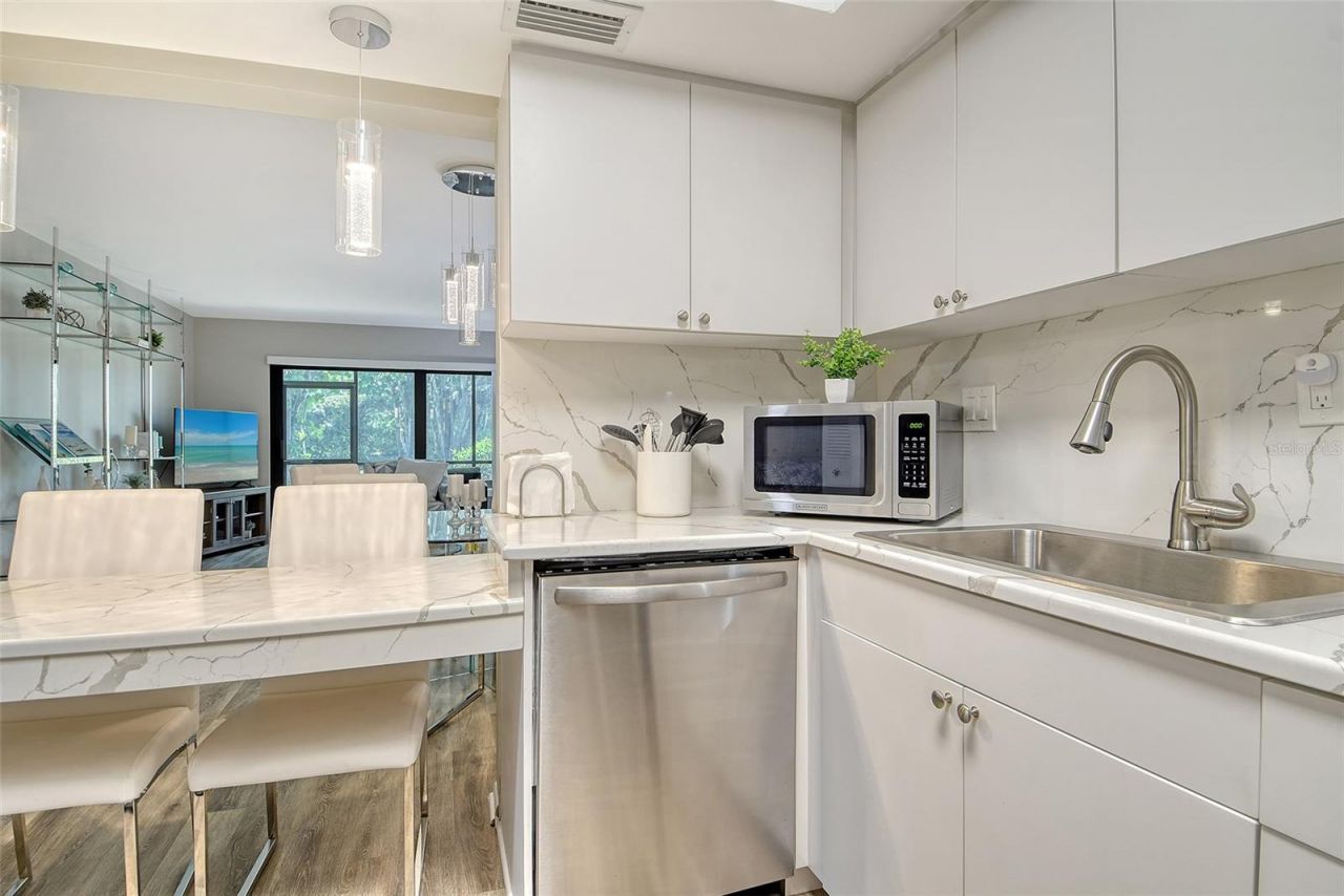 2055 Gulf Of Mexico Drive, Unit G2-108, Longboat Key, FL 34228 Photo