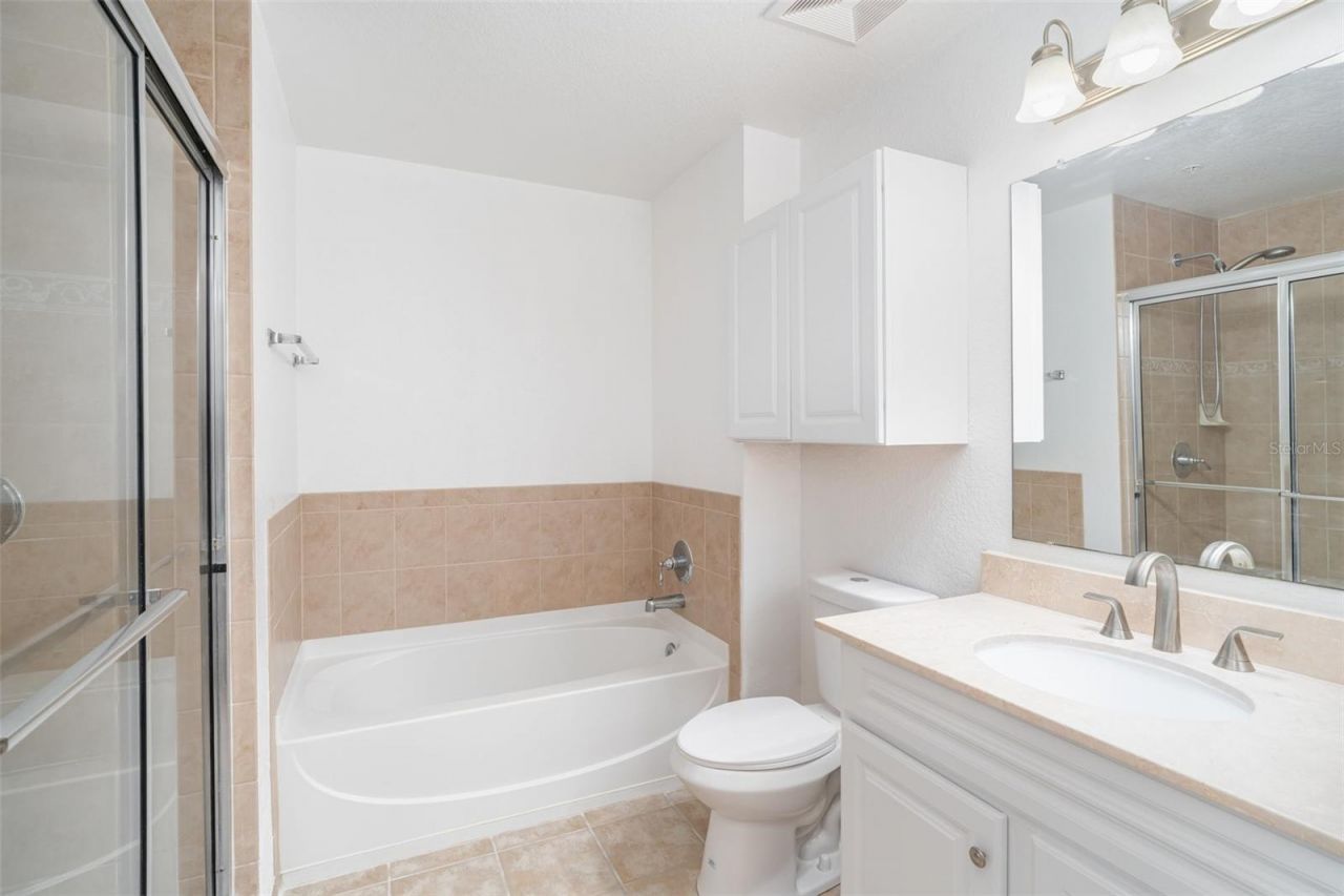 1064 N Tamiami Trail, Unit 1324, Sarasota, FL 34236 Photo