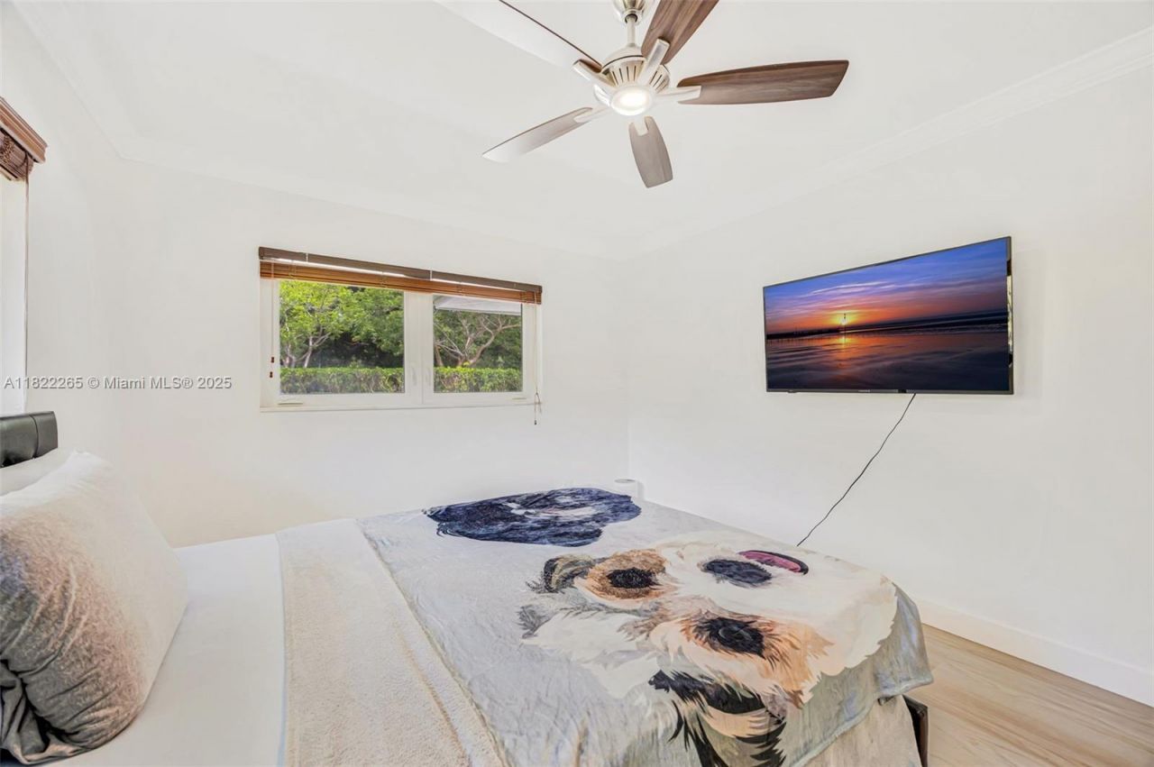 11230 SW 69th Ct, Pinecrest, FL 33156 Photo