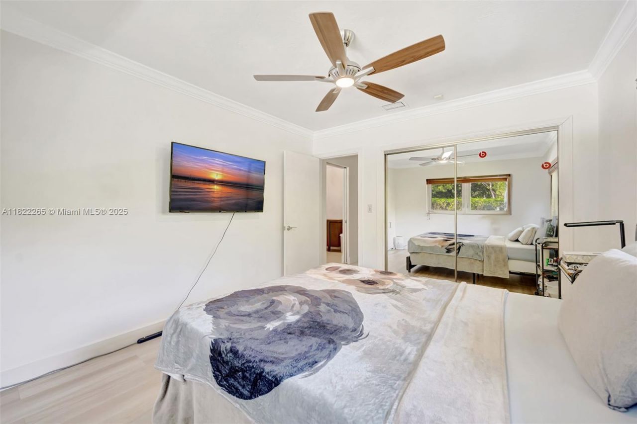 11230 SW 69th Ct, Pinecrest, FL 33156 Photo