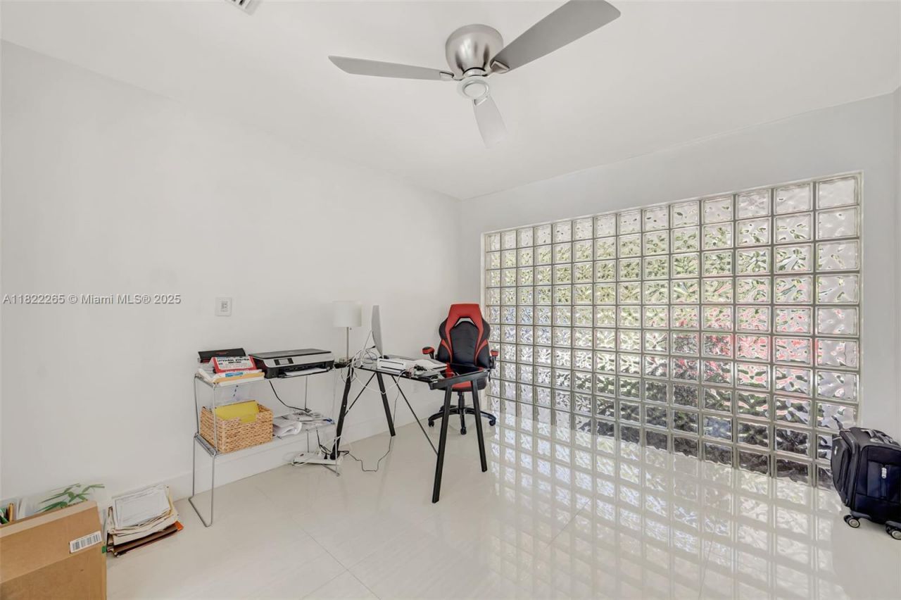 11230 SW 69th Ct, Pinecrest, FL 33156 Photo