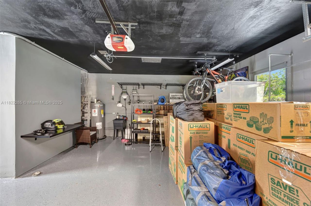 11230 SW 69th Ct, Pinecrest, FL 33156 Photo