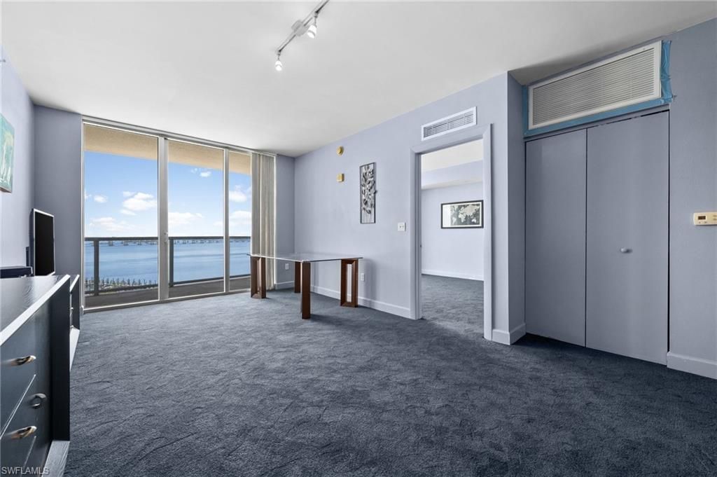 3000 Oasis Grand Blvd, Unit 906, Fort Myers, FL 33916 Photo