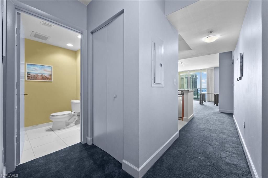 3000 Oasis Grand Blvd, Unit 906, Fort Myers, FL 33916 Photo