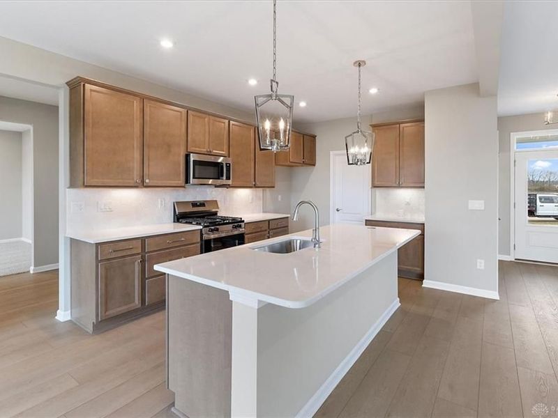 414 S Landon Lane, Springfield, OH 45505 Photo 3