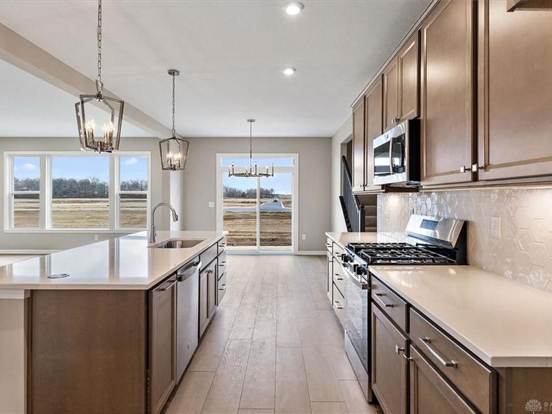 414 S Landon Lane, Springfield, OH 45505 Photo 4