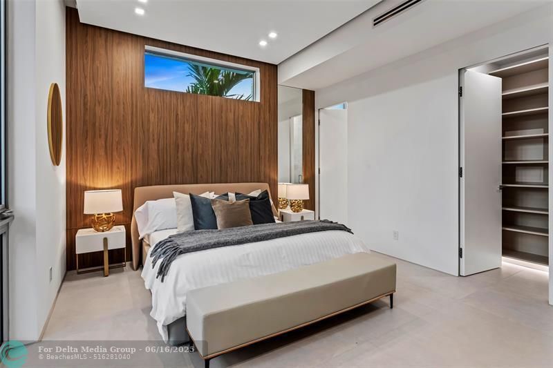 91 Fiesta Way, Fort Lauderdale, FL 33301 Photo