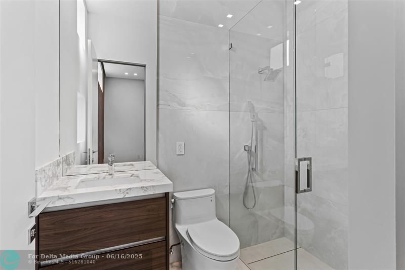 91 Fiesta Way, Fort Lauderdale, FL 33301 Photo