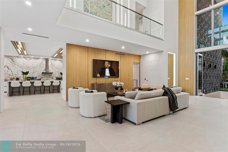 91 Fiesta Way, Fort Lauderdale, FL 33301 Photo