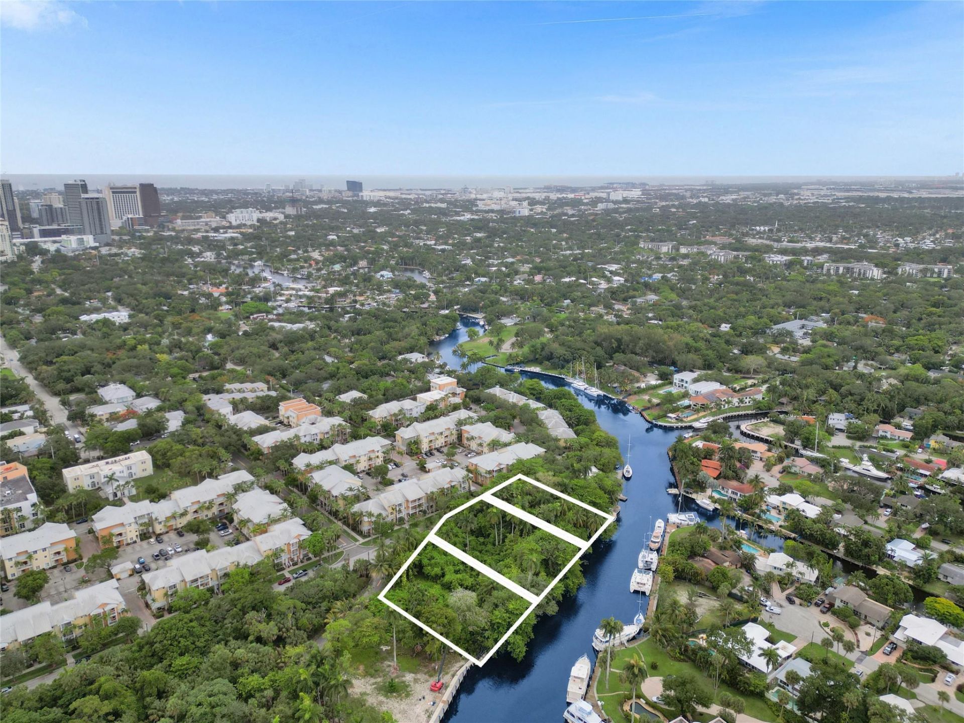 401 SW 14th Avenue, Fort Lauderdale, FL 33312 Photo