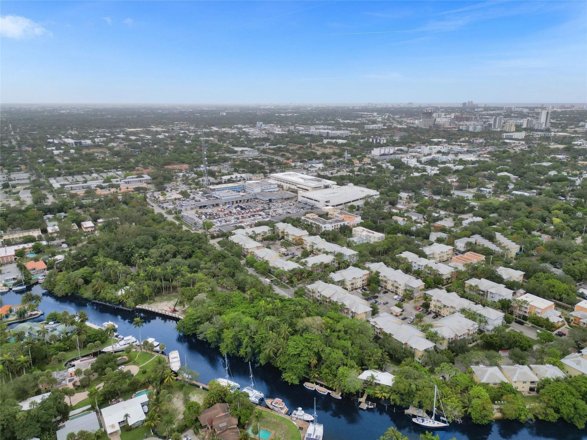 401 SW 14th Avenue, Fort Lauderdale, FL 33312 Photo