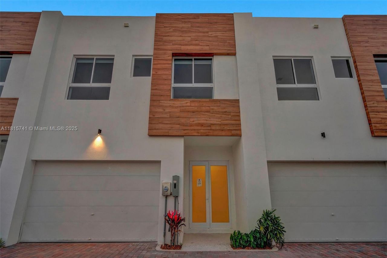 1801 NE 13th St, Unit 1823, Fort Lauderdale, FL 33304 Photo