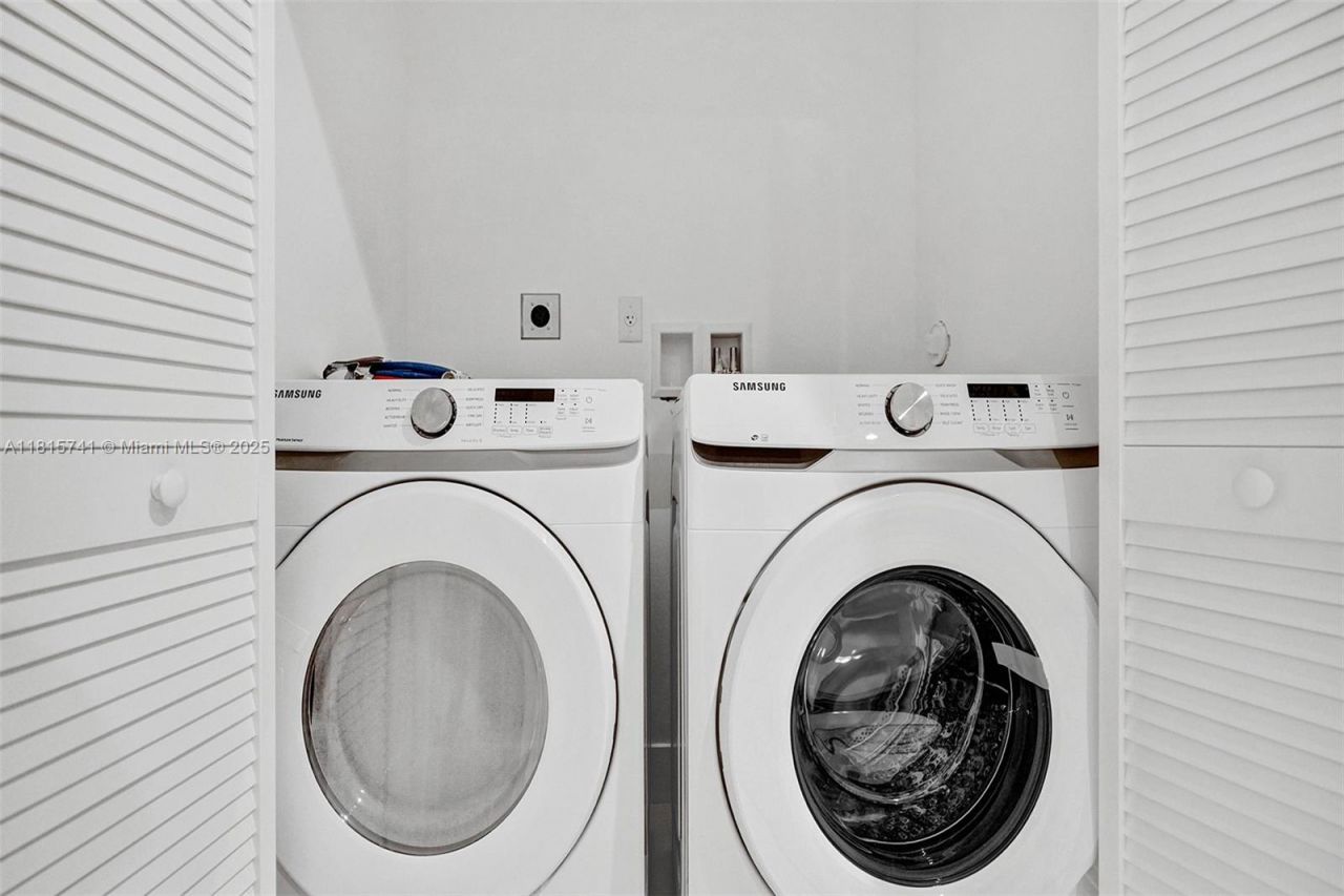 1801 NE 13th St, Unit 1823, Fort Lauderdale, FL 33304 Photo