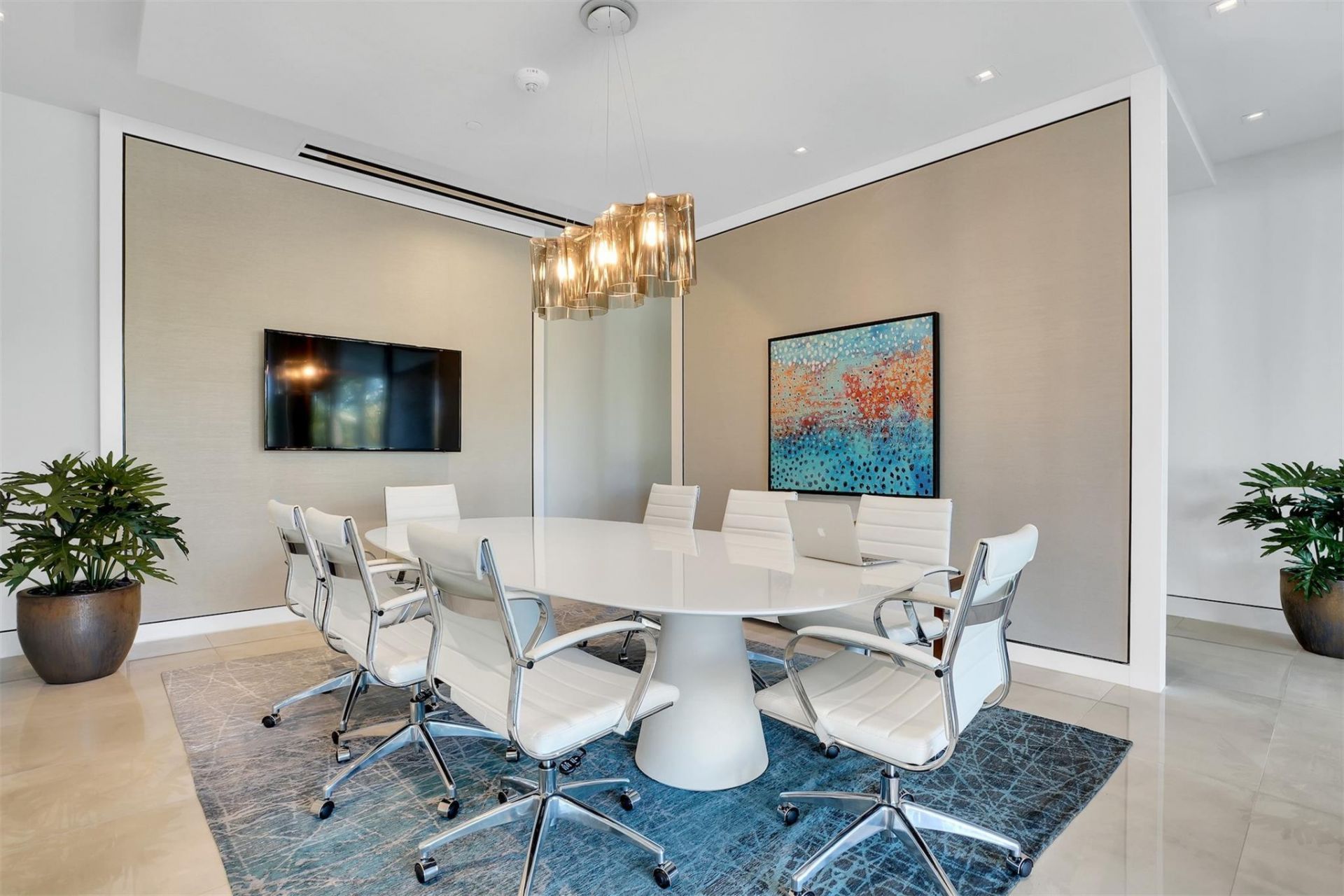 435 Bayshore Drive, Unit 702, Fort Lauderdale, FL 33304 Photo