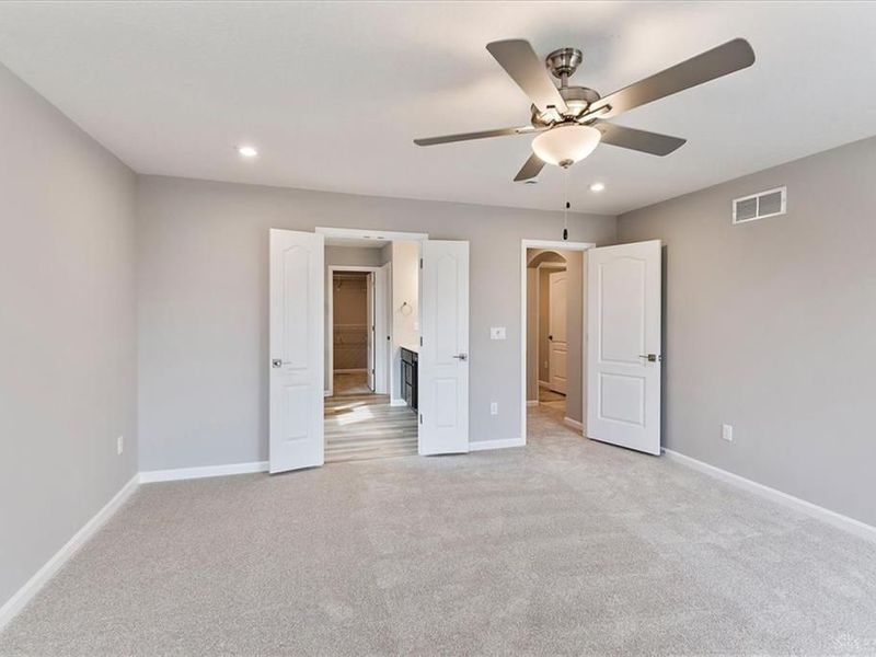 2544 Golden Leaf Drive, Beavercreek, OH 45431 Photo 13