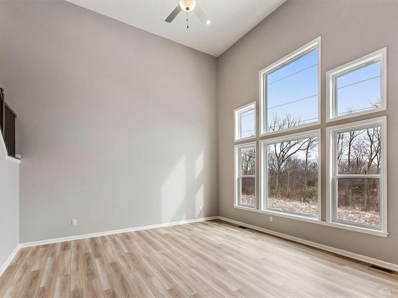 2544 Golden Leaf Drive, Beavercreek, OH 45431 Photo 5