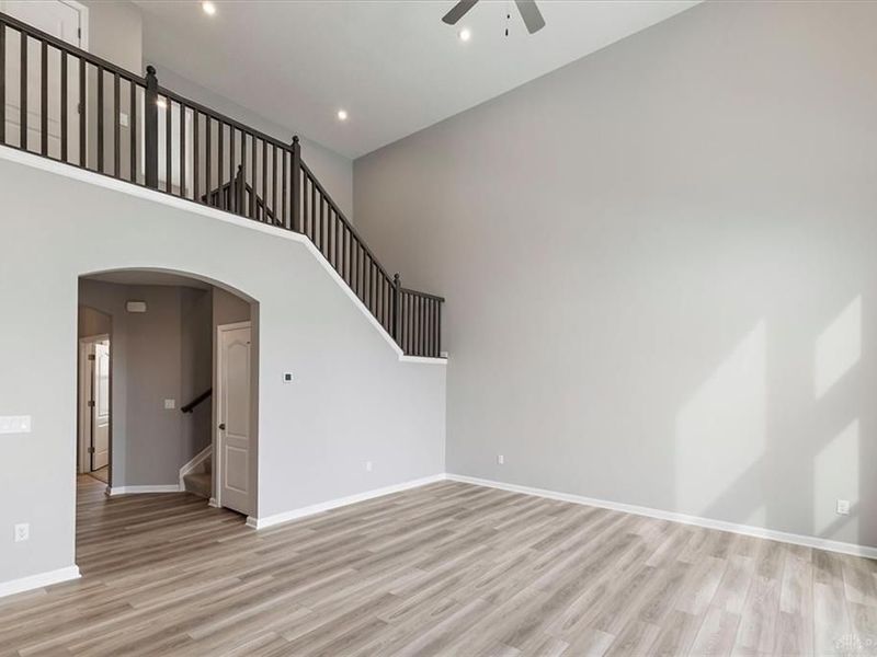 2544 Golden Leaf Drive, Beavercreek, OH 45431 Photo 6