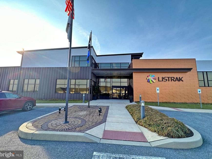 100 W Millport Road, Unit 2B, Lititz, PA 17543 Main Photo